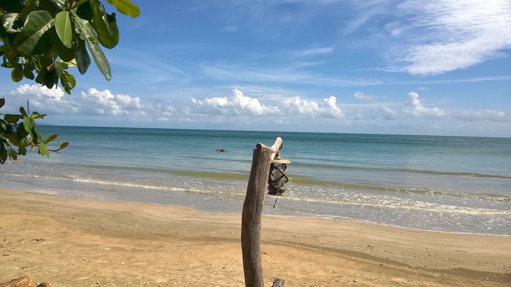 Bonhomie Beach Cottages 23/44
