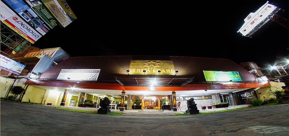 SRIWEDARI酒店(SRIWEDARI HOTEL) 图片3