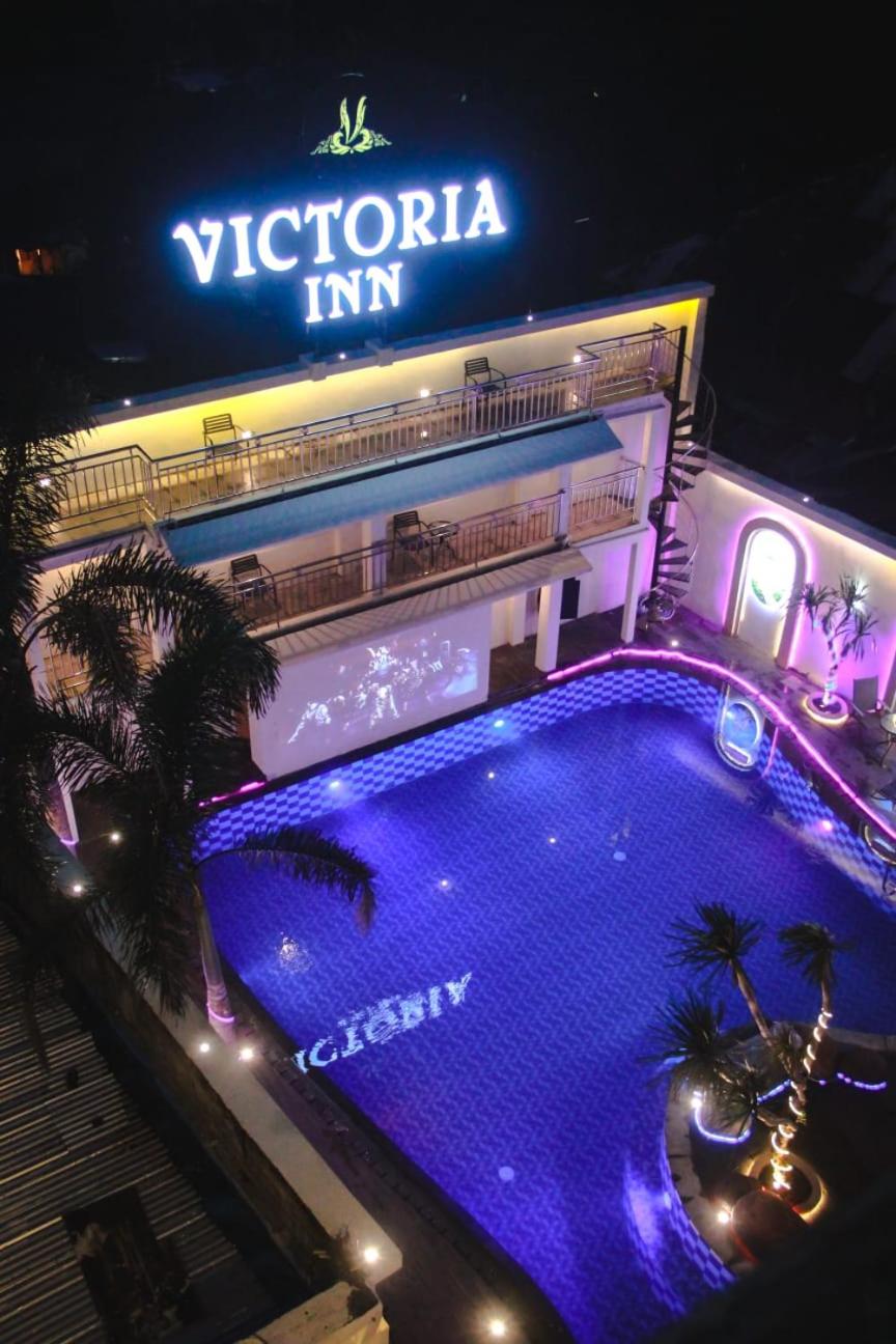 VICTORIA INN 6/50
