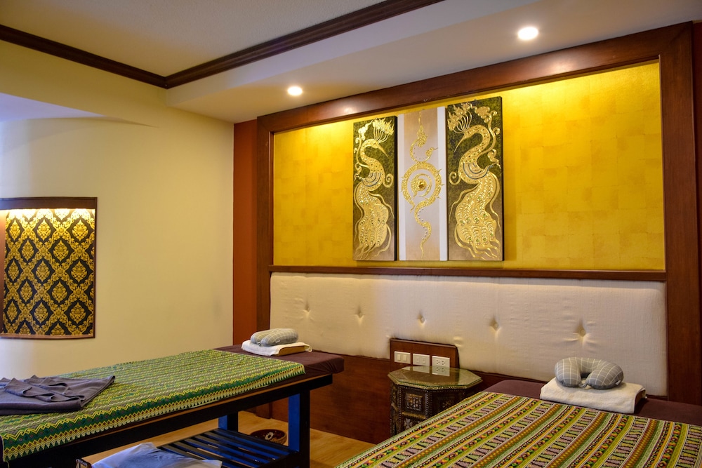 White Boutique Hotel and Spa 53/73