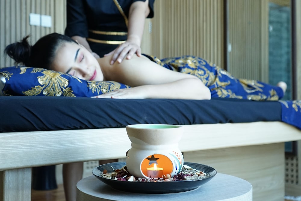Platinum Tunjungan Hotel 34/50