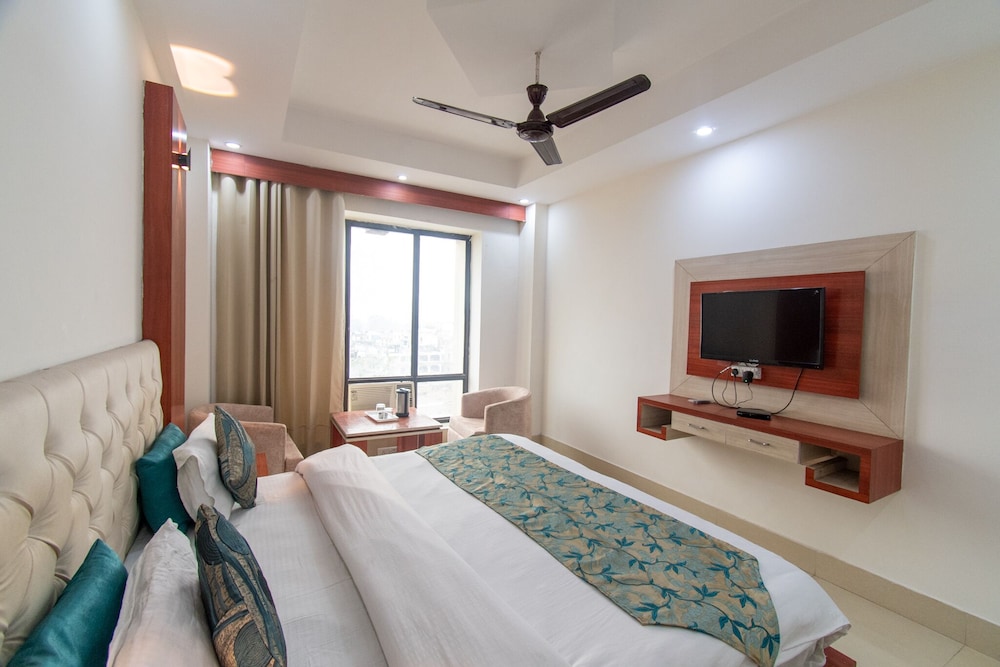 Hotel Raj Mandir 20/44
