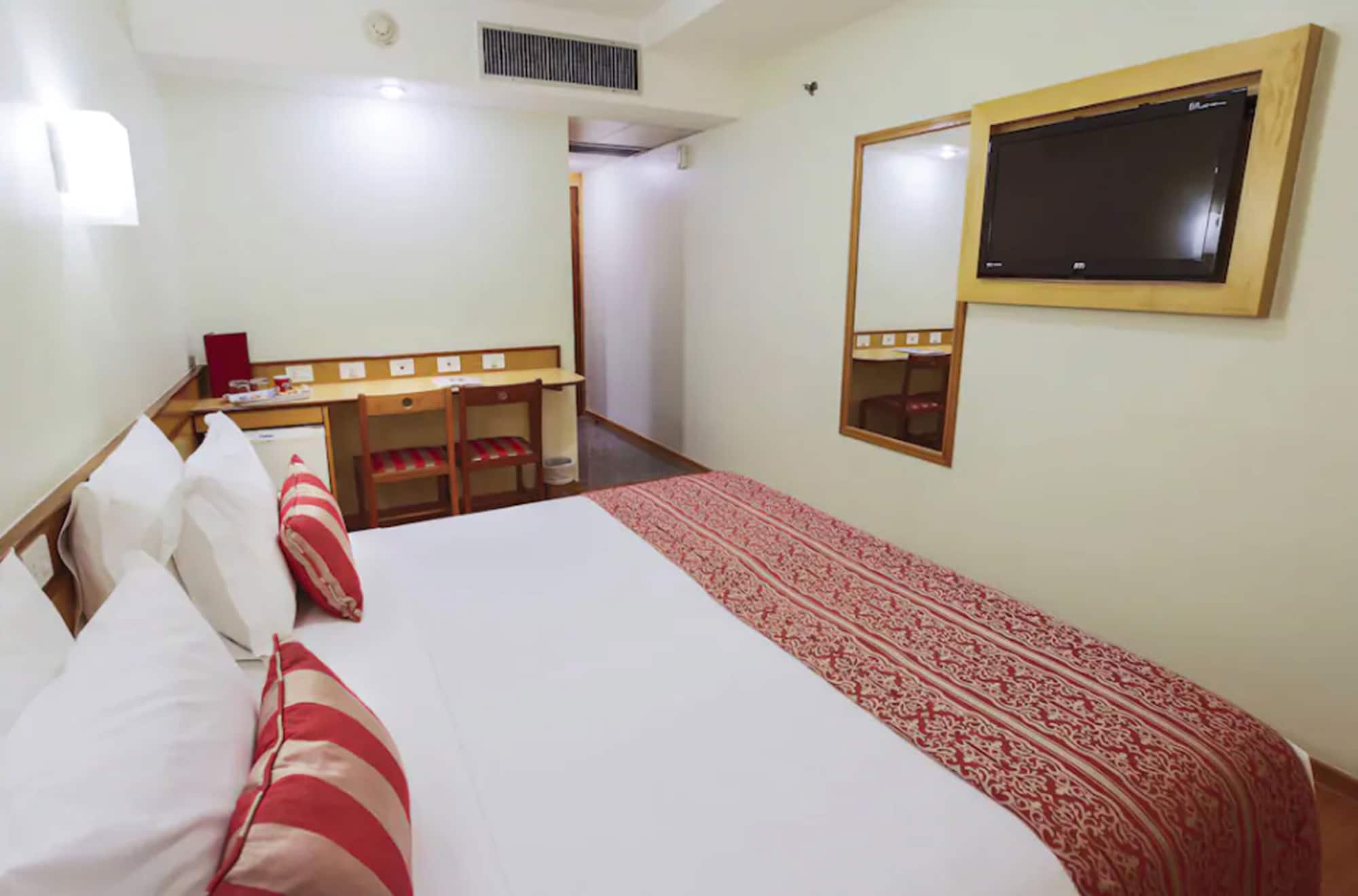 STANDARD, DOUBLE BED