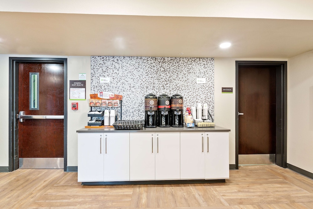 Extended Stay America - Union City - Dyer St. 10/66