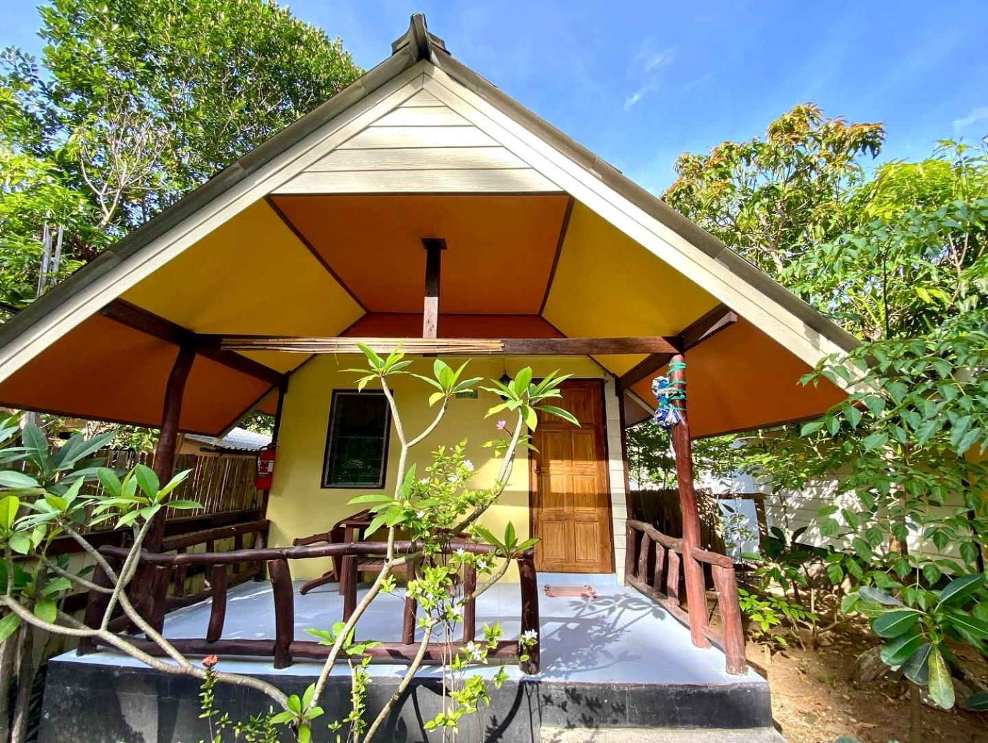 Funky Fish Hostel 5/50