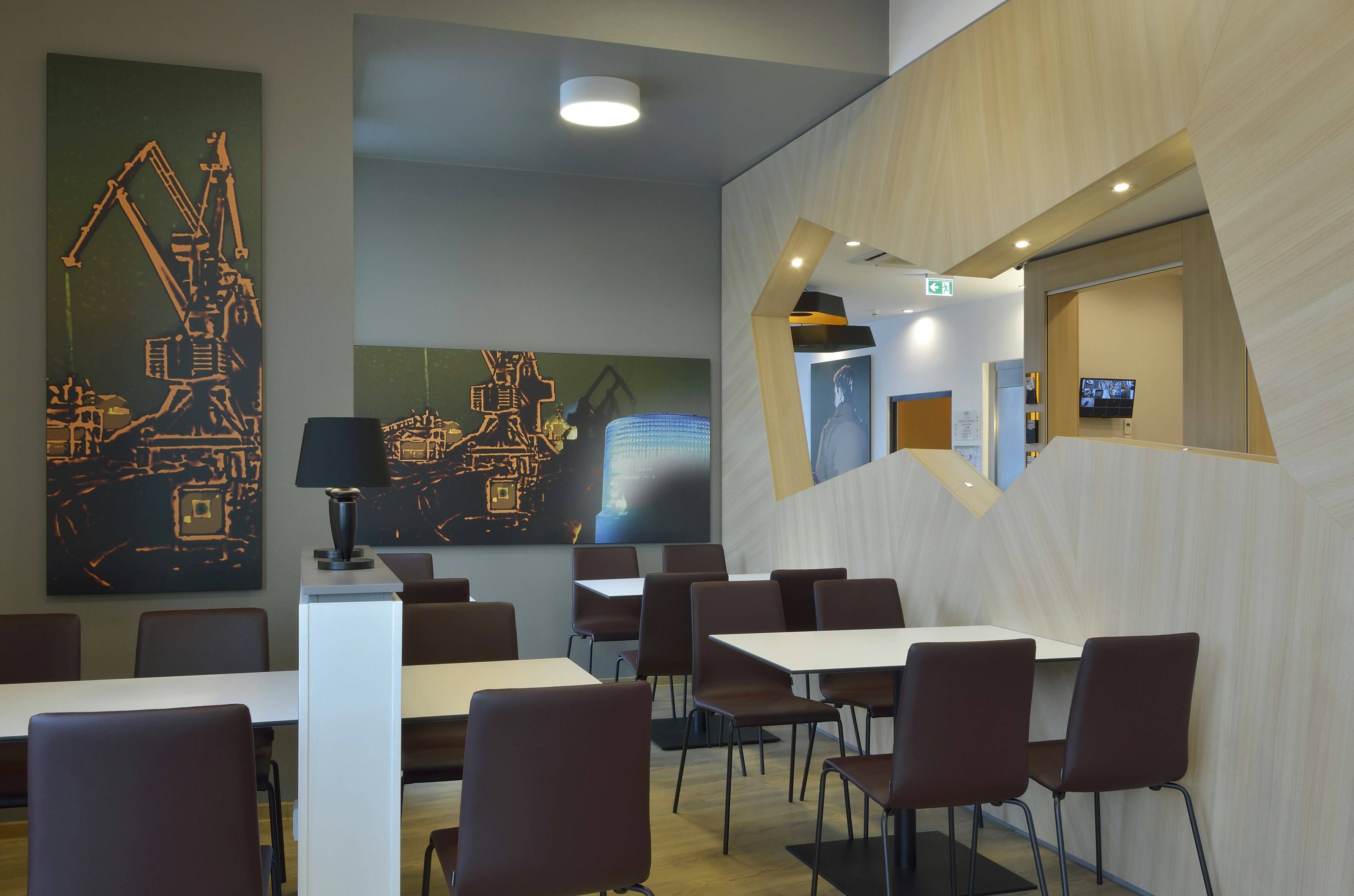 B&B HOTEL Duisburg Hbf Sud 20/25