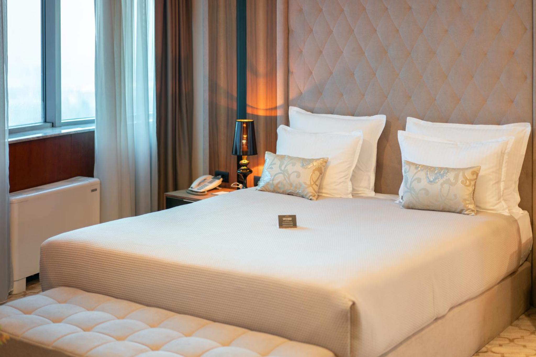 Room at Radon Plaza, SARAJEVO