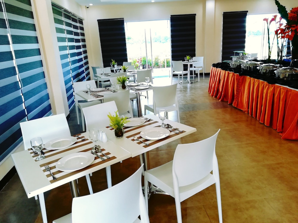 Sotogrande Hotel Iloilo 54/67