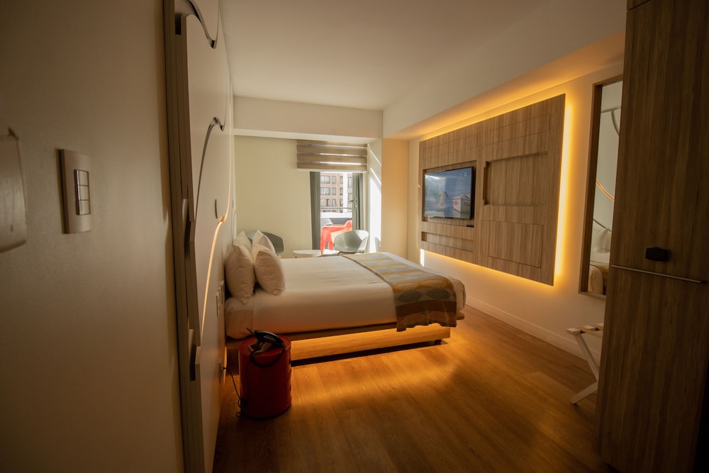 STANDARD, KING BED, TERRACE