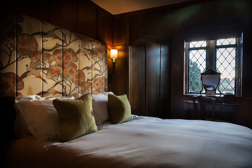 Amberley Castle 17/50