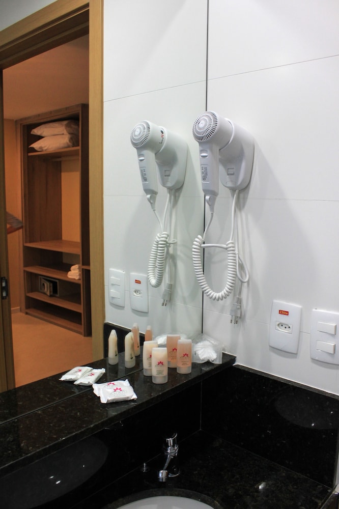 Hotel Anahi 34/63