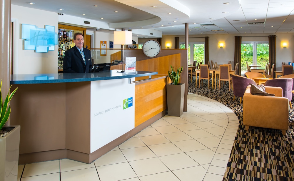 Holiday Inn Express Peterborough 6/43
