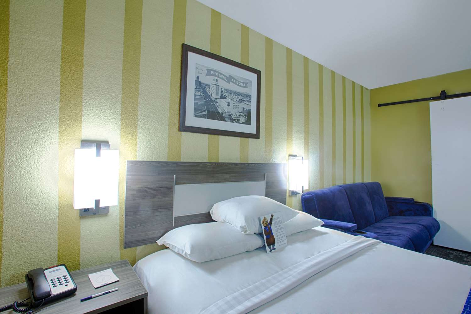 Travelodge by Wyndham Phoenix Downtown 10/47