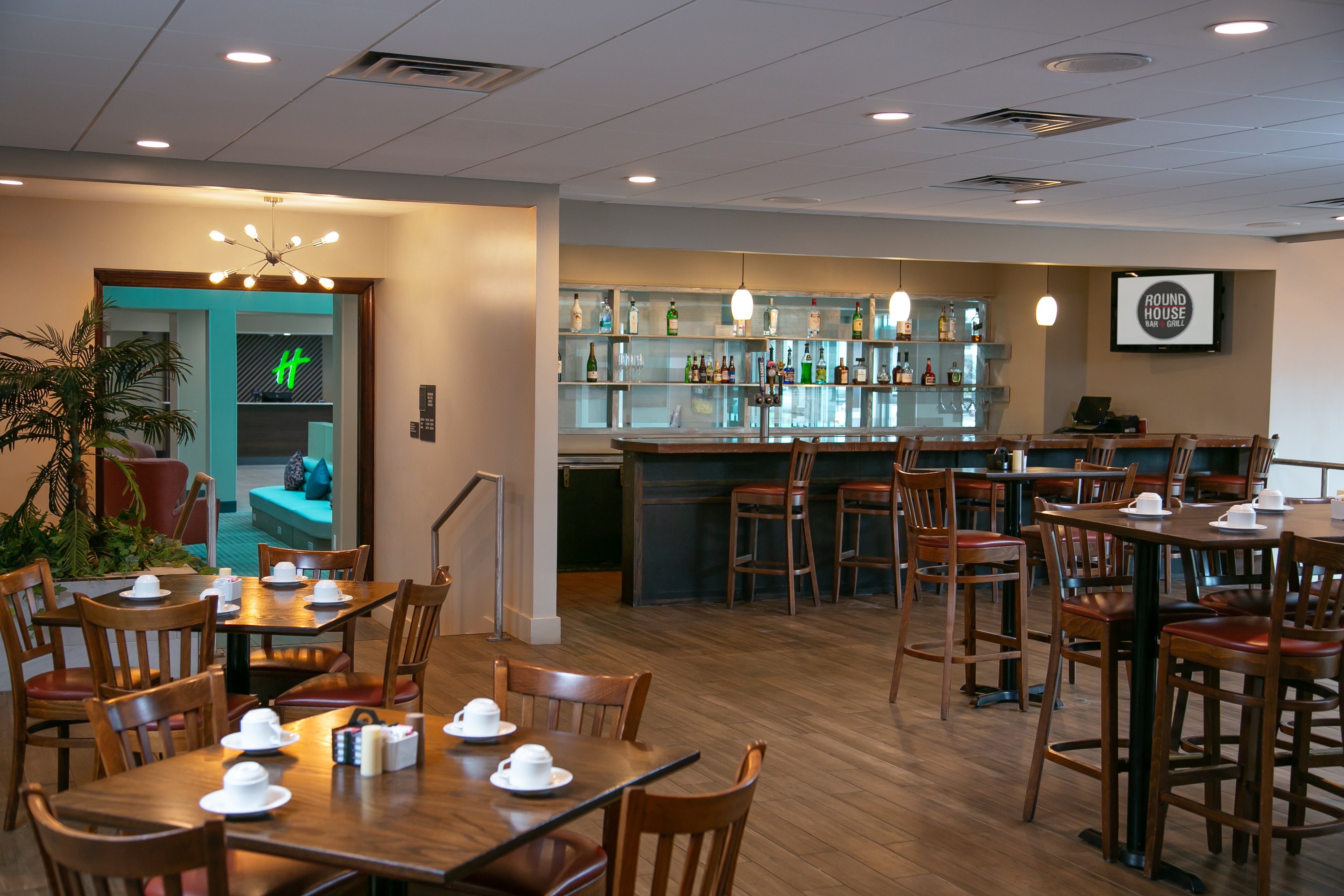 Holiday Inn Metairie New Orleans Airport 43/55