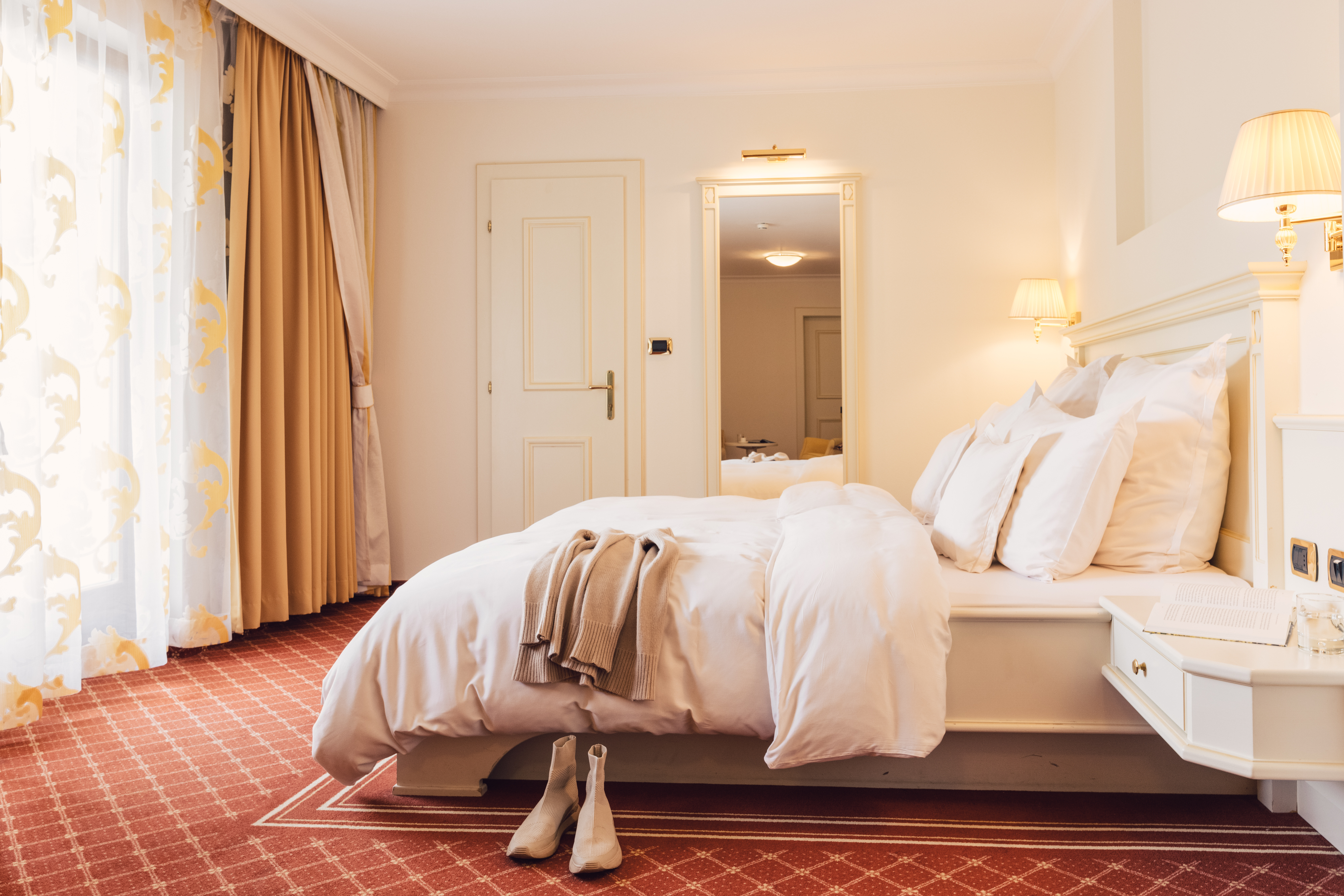 Palace, Double Bed