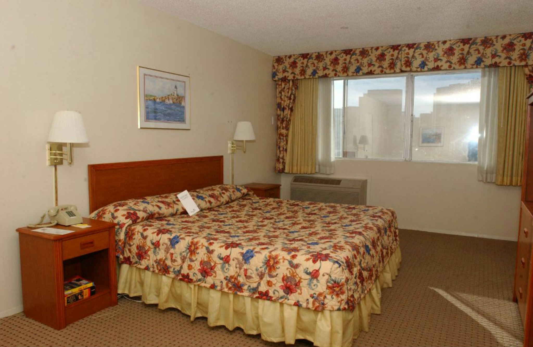 Vagabond Inn Long Beach 13/30