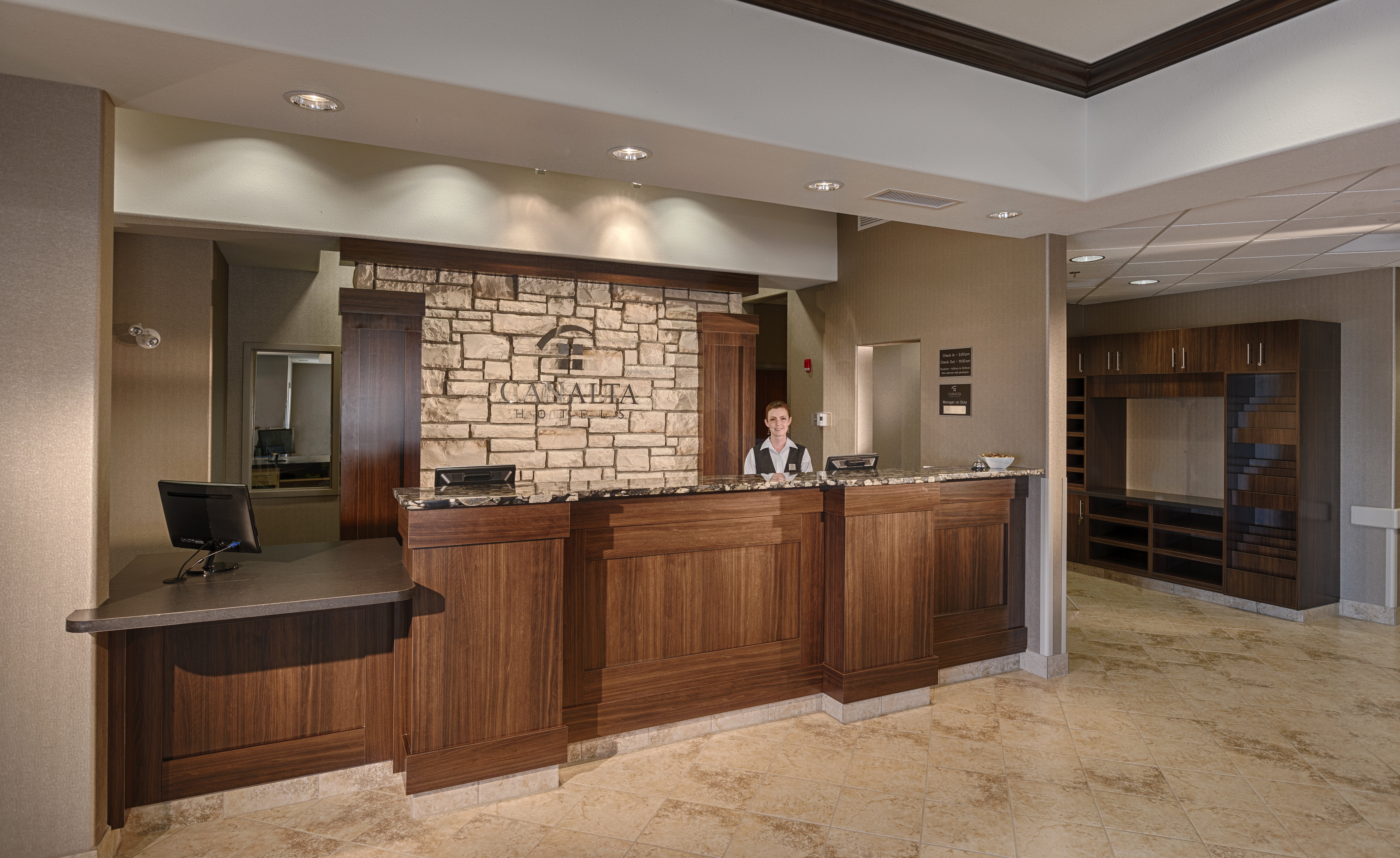 Canalta Hotel Assiniboia 4/35