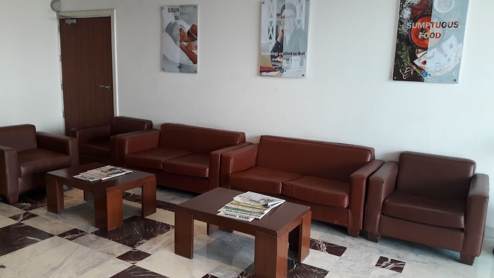 CASPIA HOTEL NEW DELHI SHALIMAR BAGH 42/67