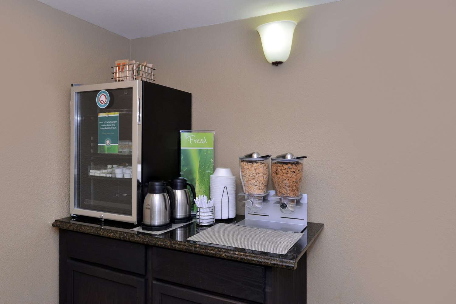 Haven Hotel Shawano WI 15/26