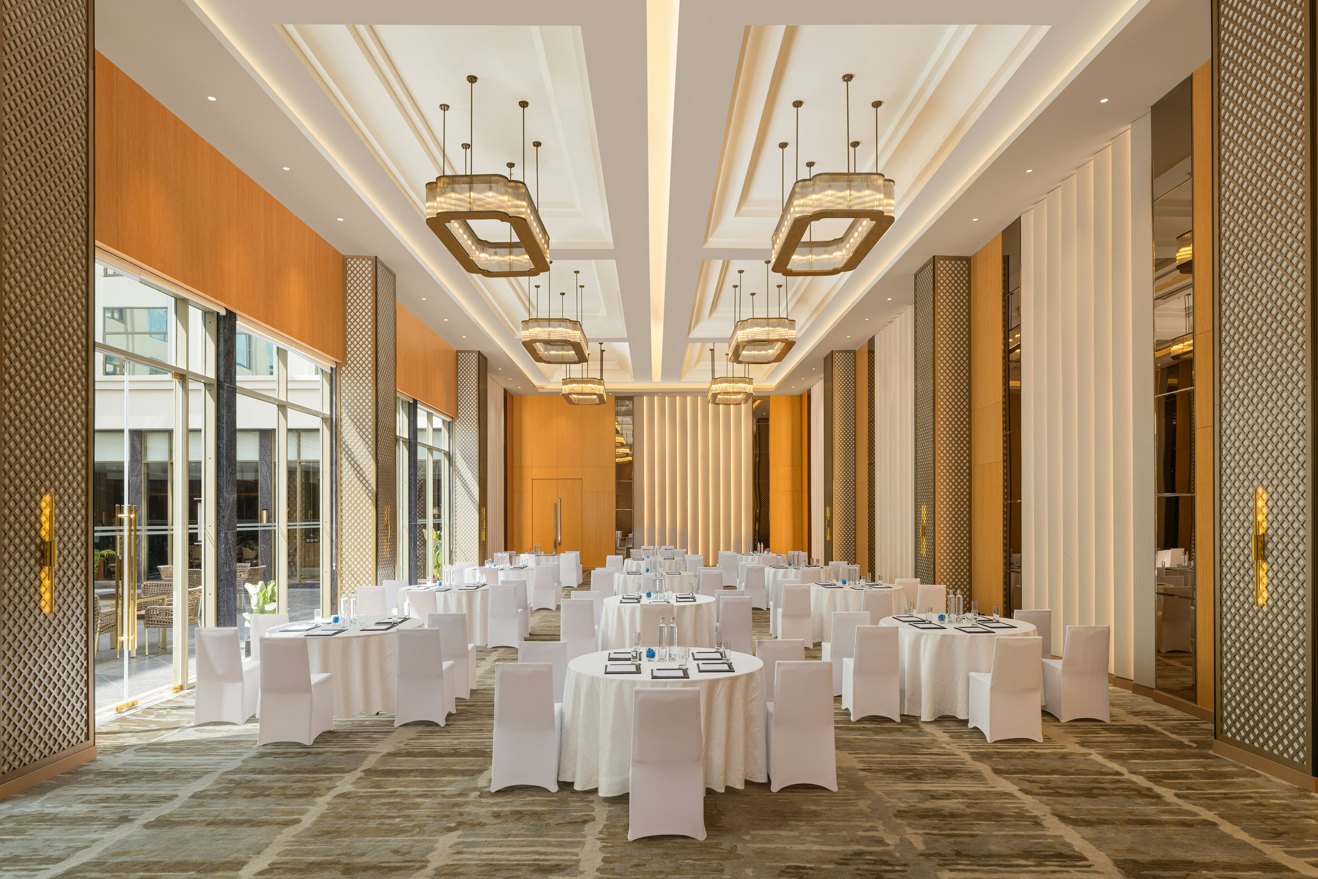 Doubletree by Hilton Bengaluru Airport 24/50