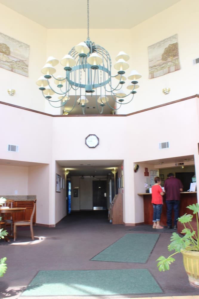 Ocean Gateway Inn 9/30