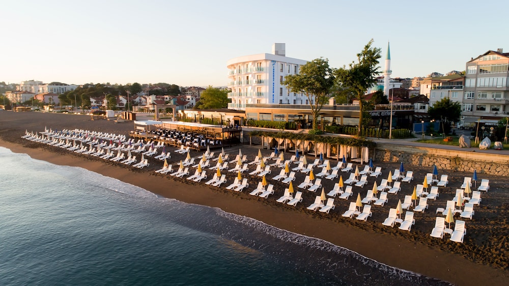 Turkuaz Beach Hotel 43/49