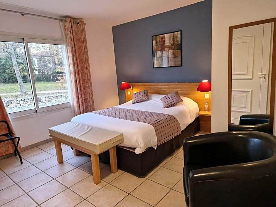 HOTEL LE RELAIS DU VIVARAIS 3/18
