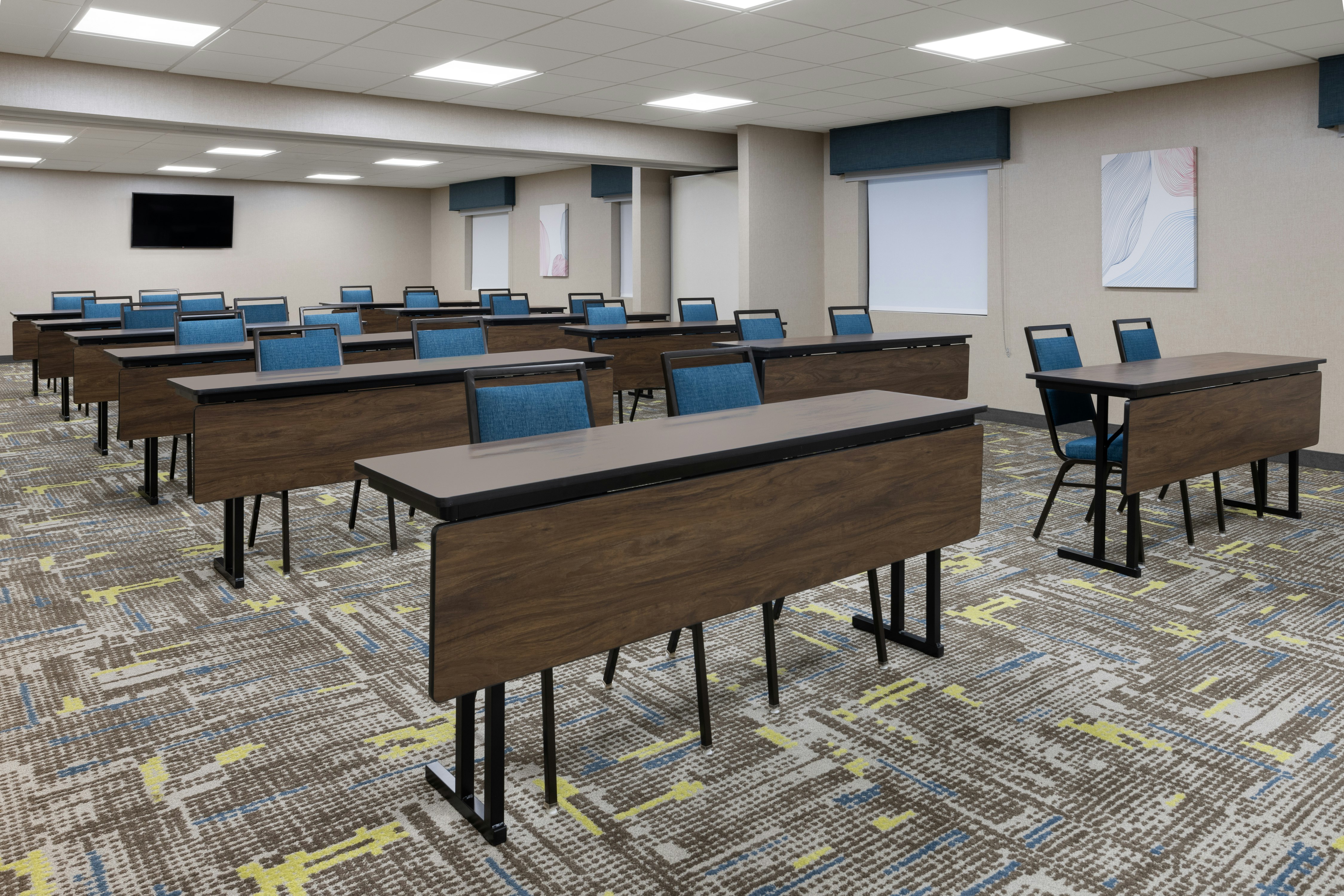 Hampton Inn Cleveland Airport - Tiedeman Road 10/12