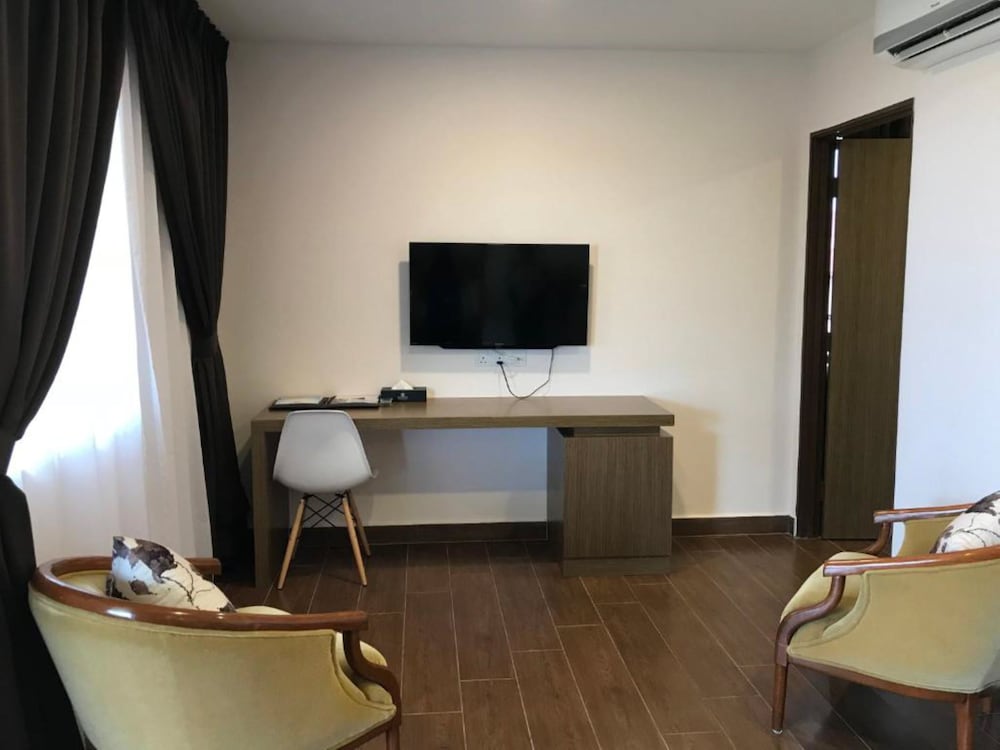 Lotus Seaview Beach Resort & Spa Pengerang Johor Bahru 36/39