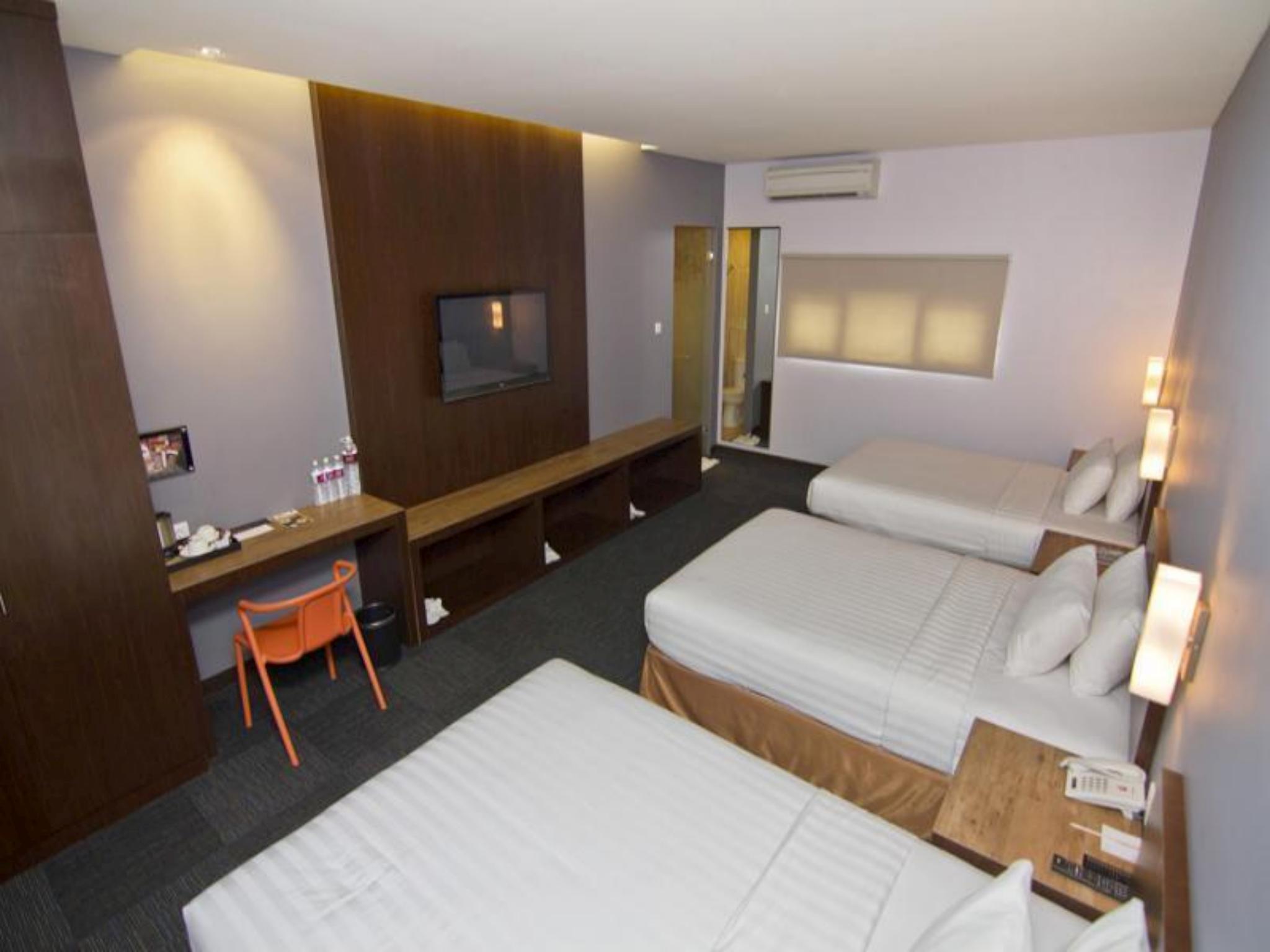 PLAN B HOTEL 14/35