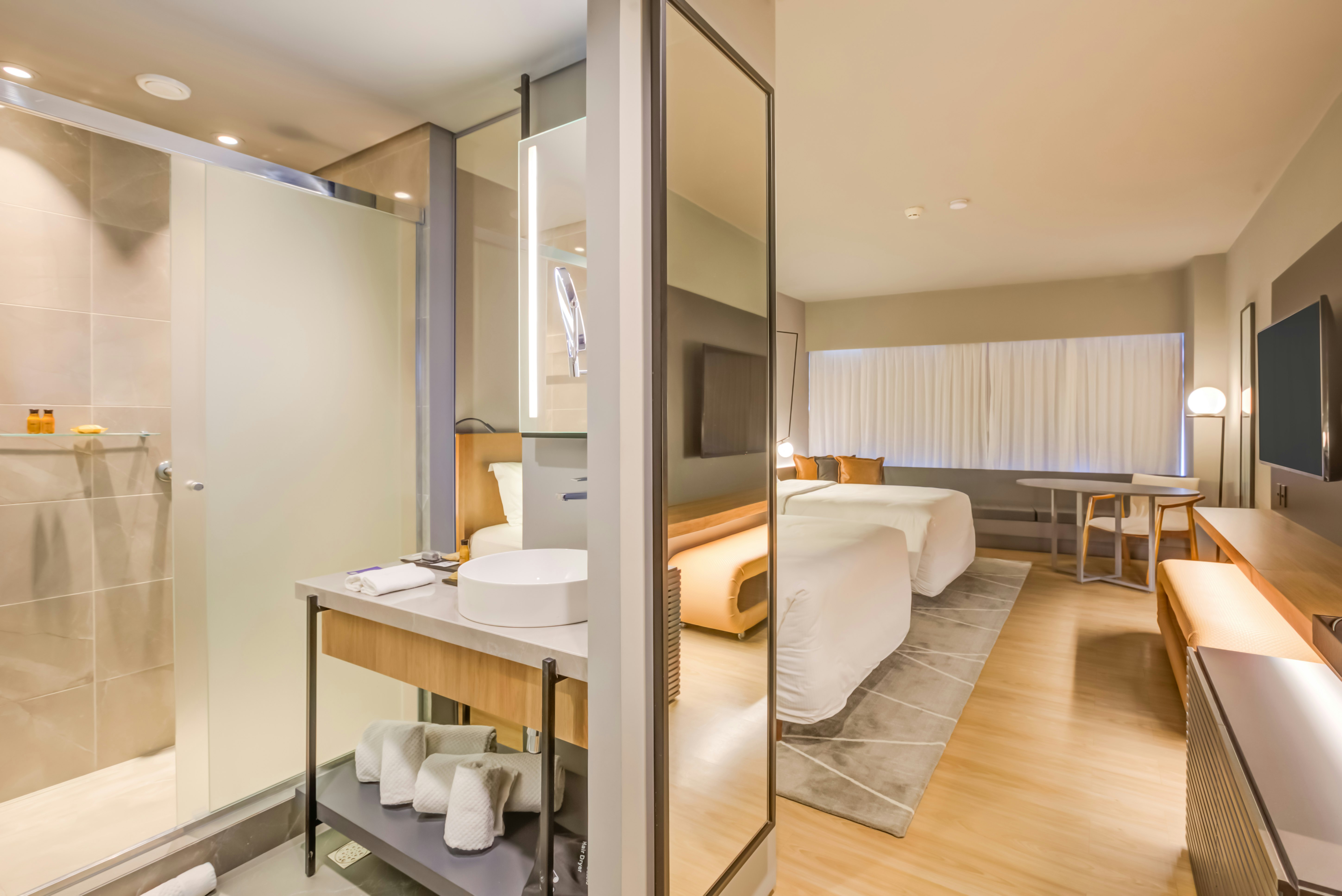 DoubleTree by Hilton Porto Alegre 57/58