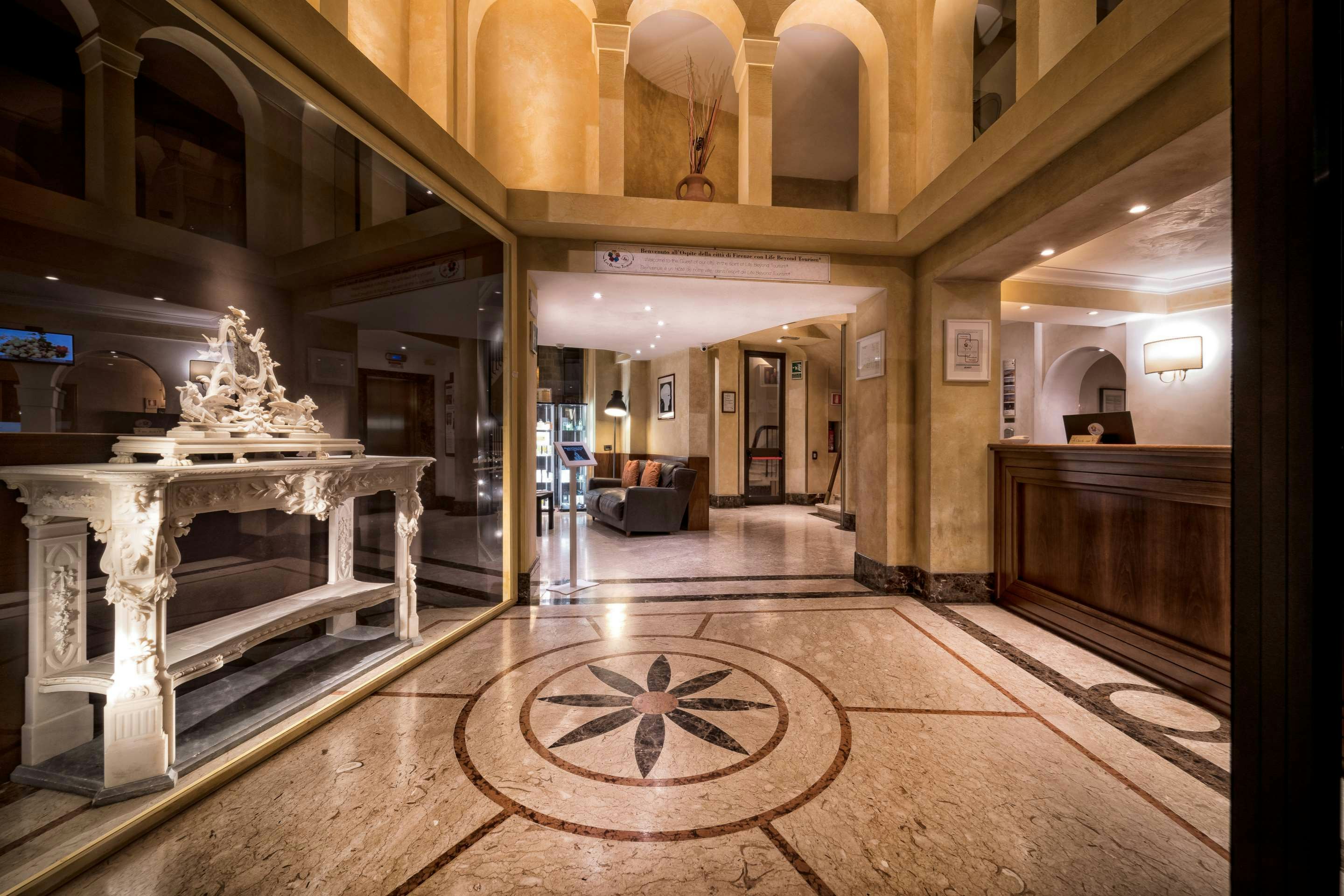 B&B HOTEL Firenze Pitti Palace al Ponte Vecchio 2/50