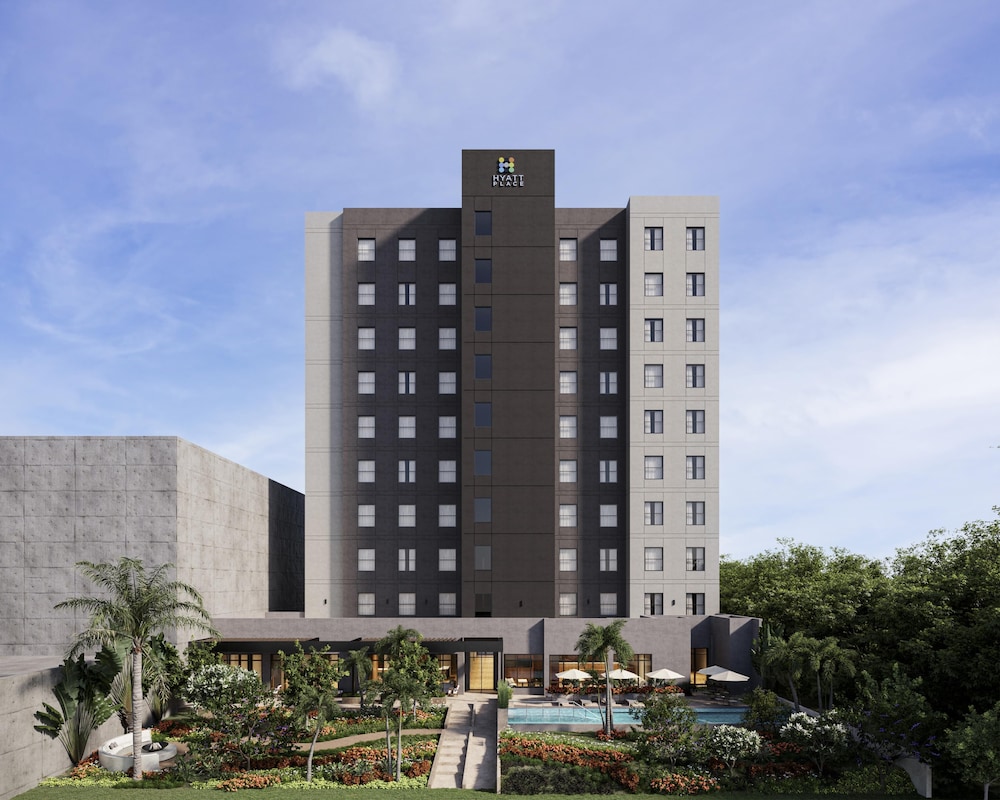 Hyatt Place Merida/ Via Montejo 4/50