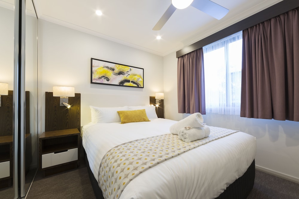 2 BEDROOMS, GARDEN VILLA