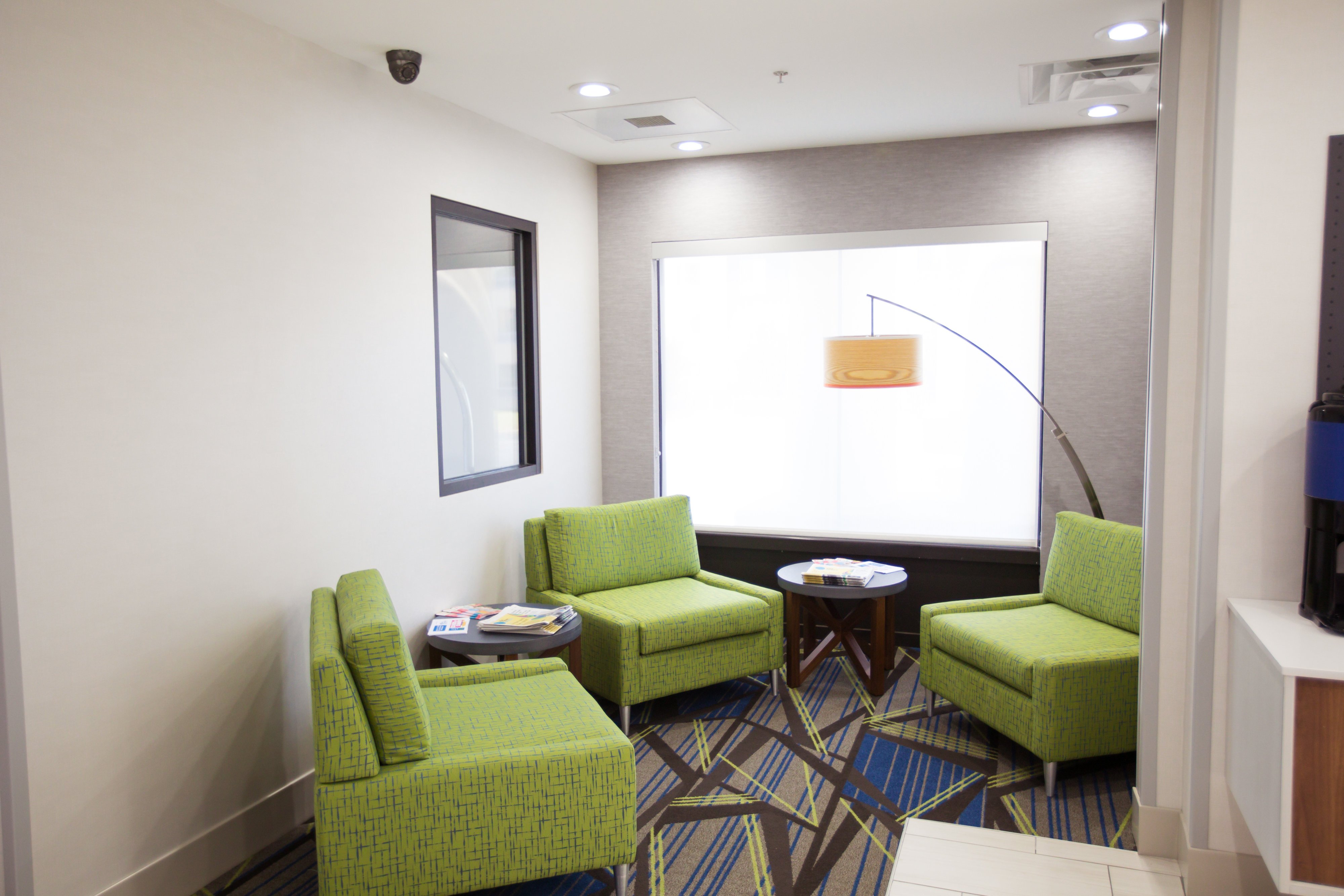 Holiday Inn Express Hoteland Suites Knoxville Farragut 42/63
