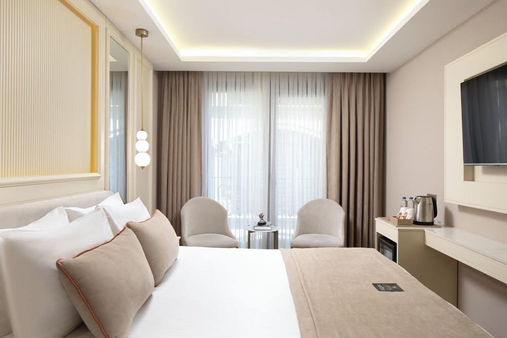 Great Fortune Concept Hotel 20/30