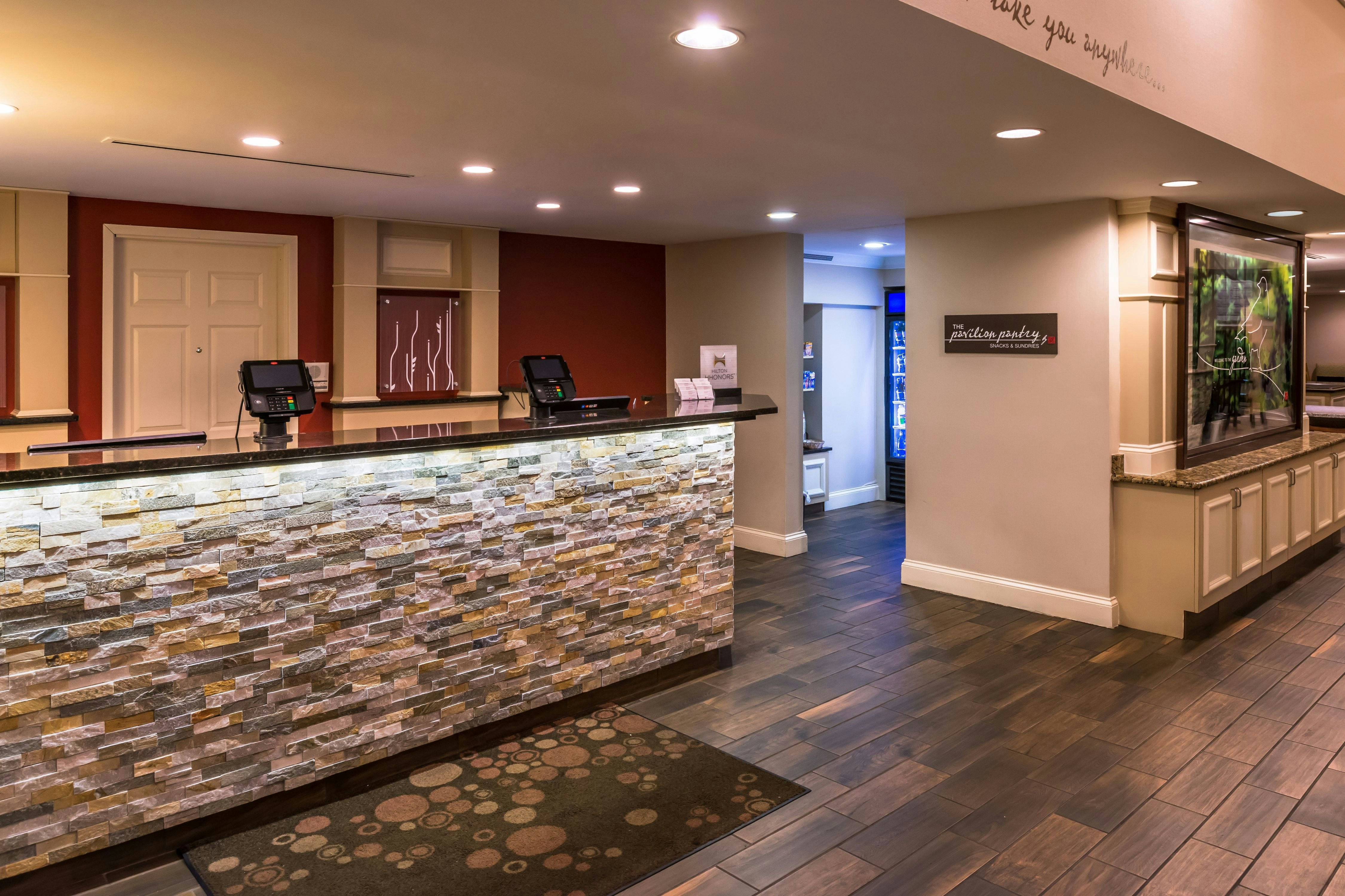 Hilton Garden Inn Detroit Southfield 10/84