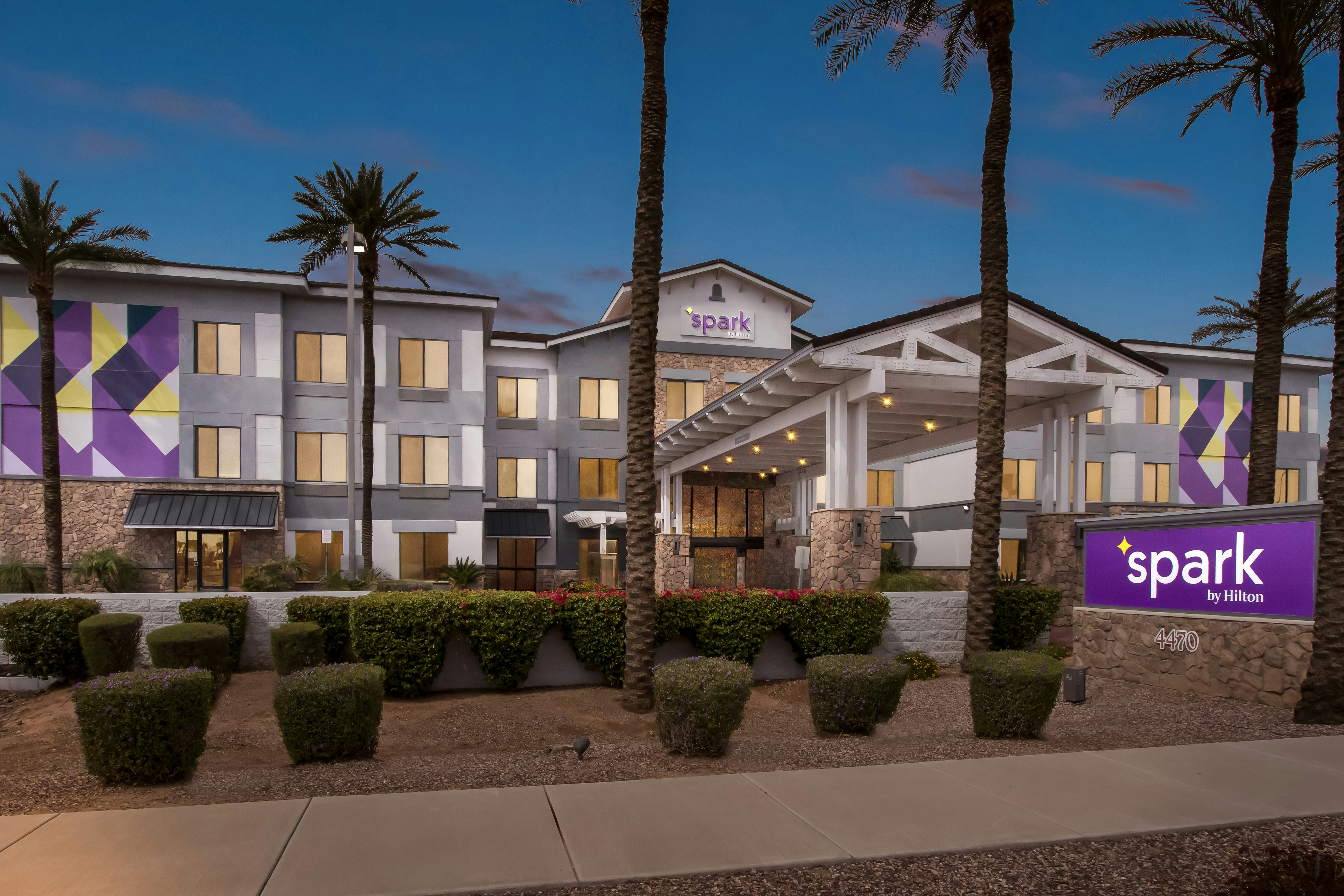 Spark by Hilton Phoenix East Mesa 25/25