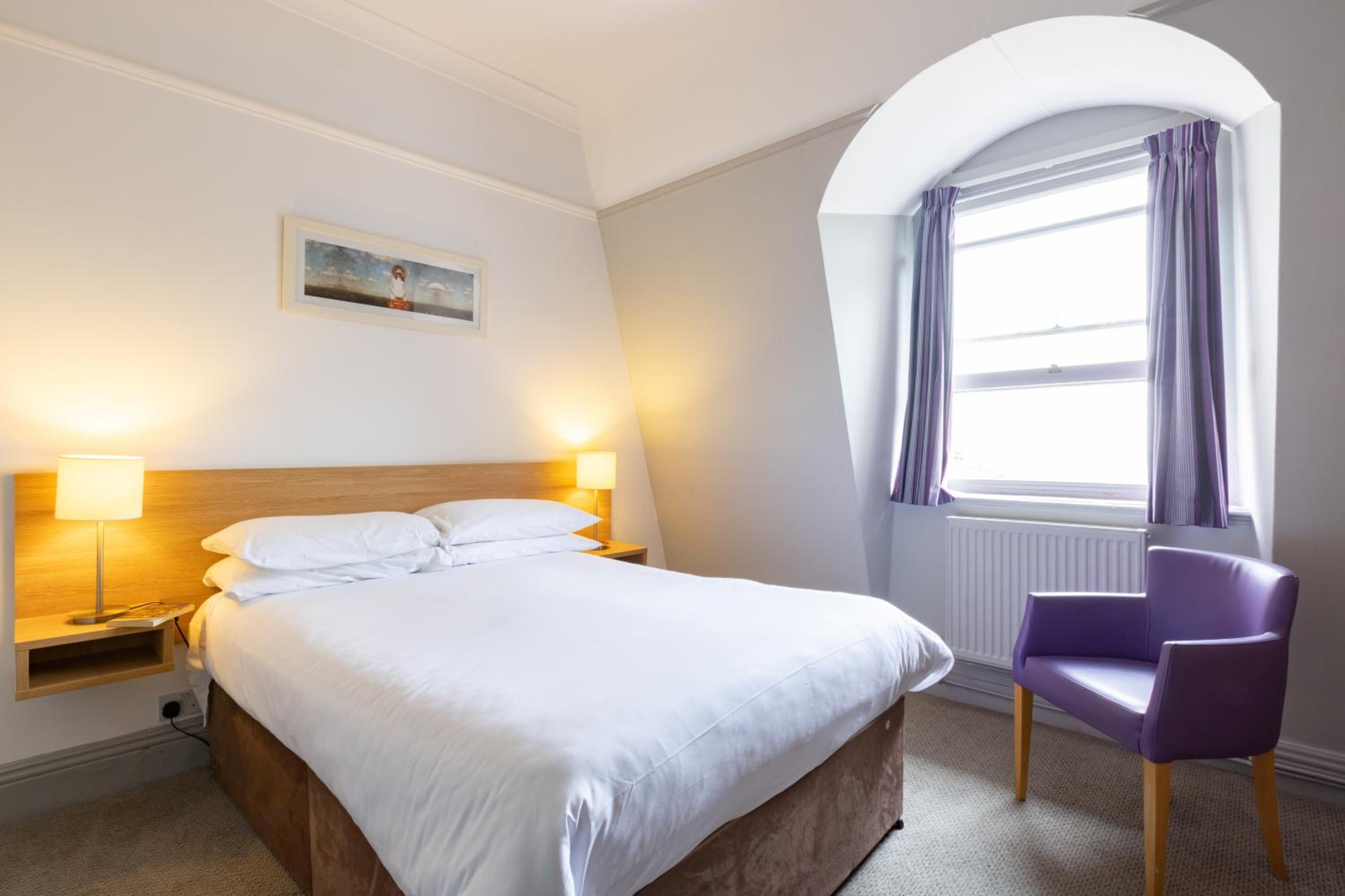 Room, Double Bed, Front View