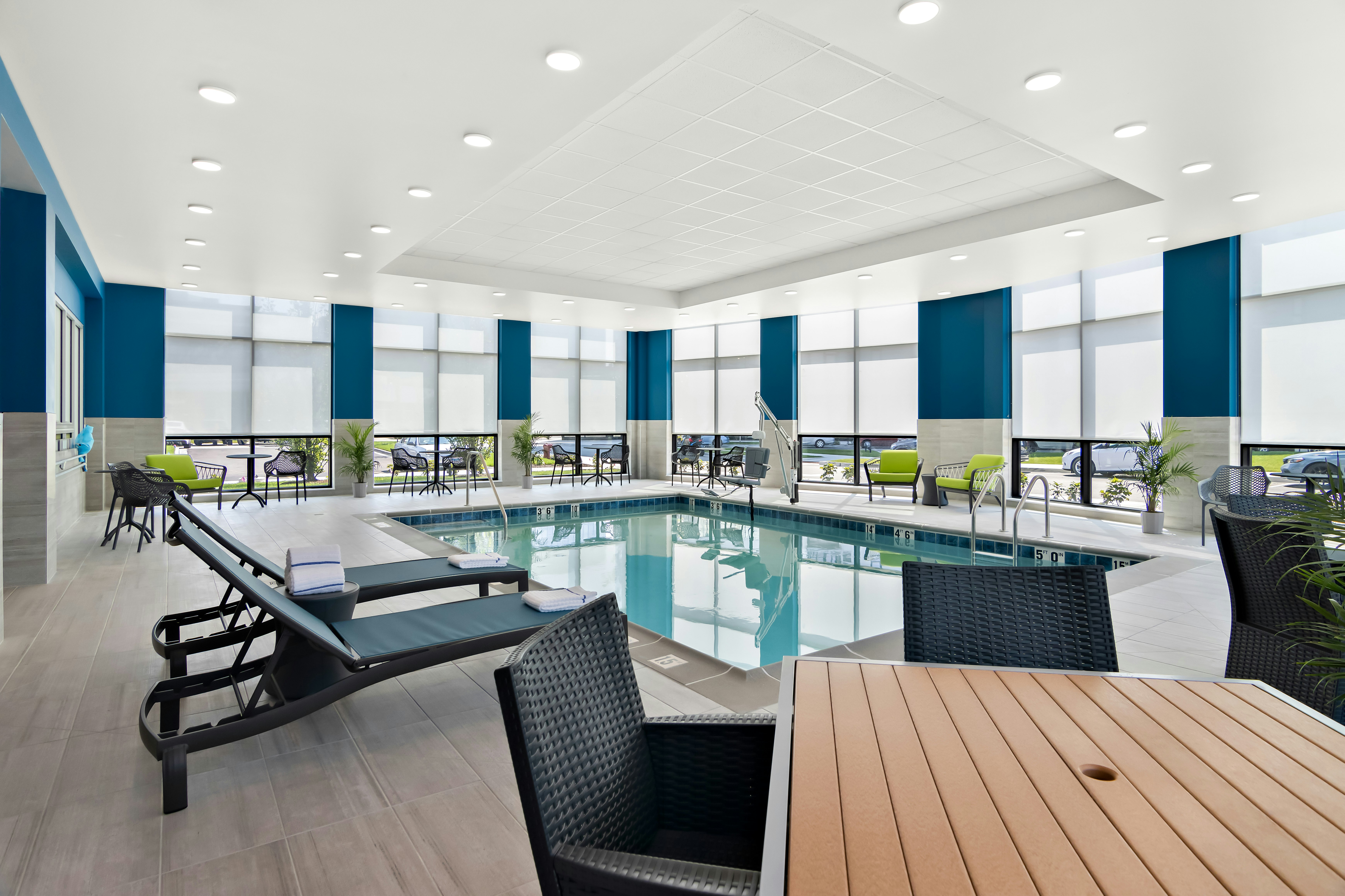 Hampton Inn & Suites Chicago Medical District UIC 17/34
