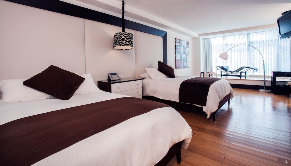 Junior Suite, 2 Double Beds