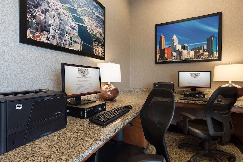 Drury Inn and Suites Cincinnati Sharonville 33/37