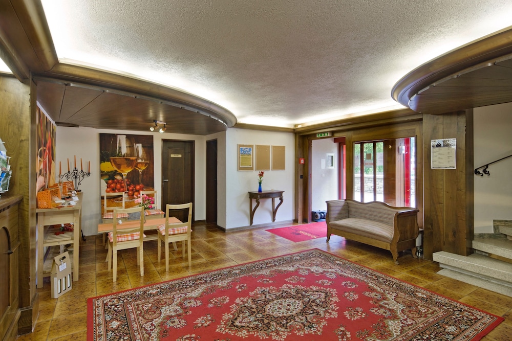 Schlosshotel - Self Check-In Hotel am Schlosspark 34/47