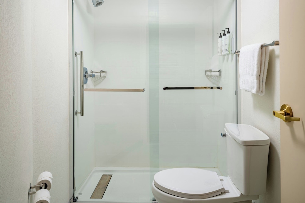 Springhill Suites by Marriott State College 63/63