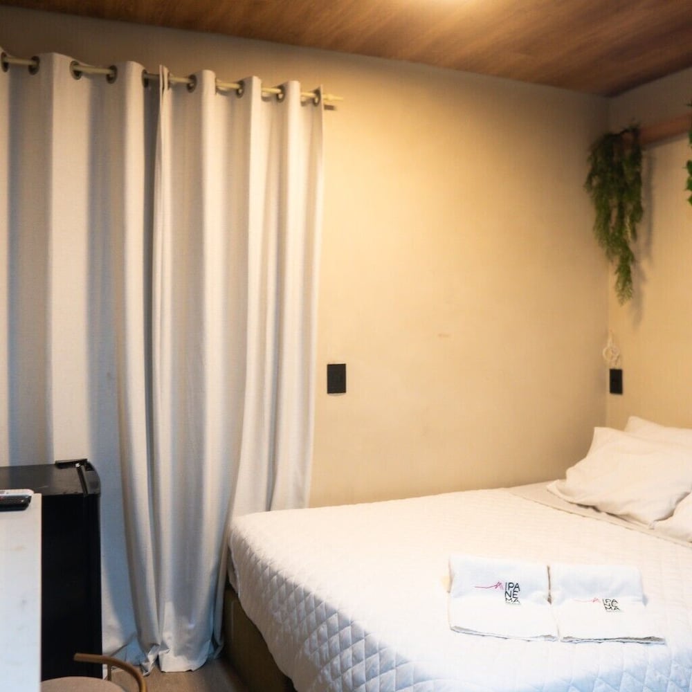 BASIC, SINGLE, DOUBLE BED