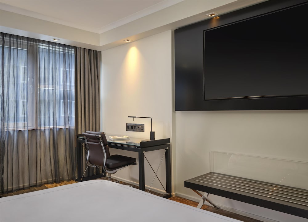 Park Plaza Victoria London 39/46