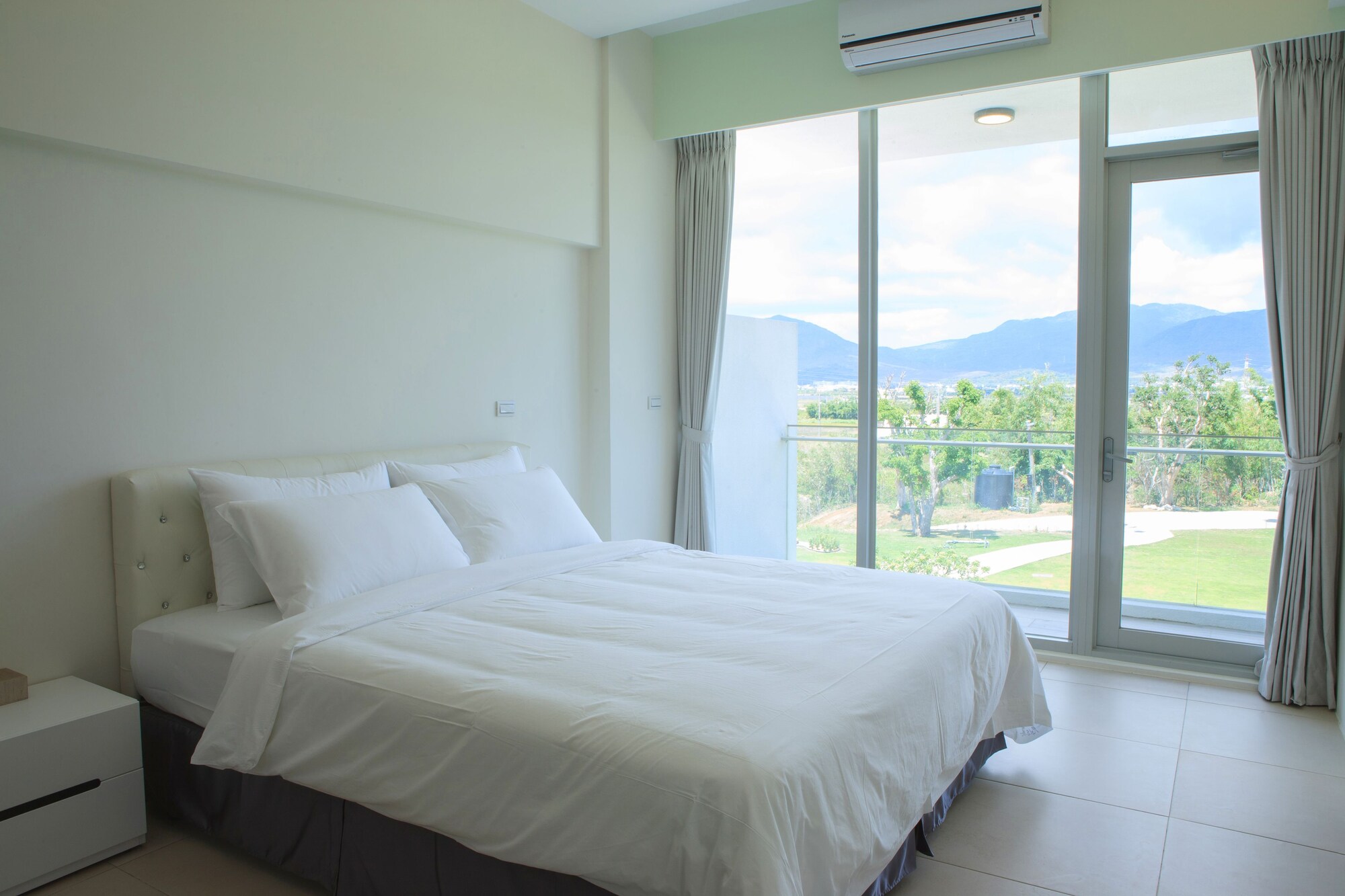 MEZZANINE, 2 BEDROOMS, DESIGN, HOUSE, PRIVATE POOL