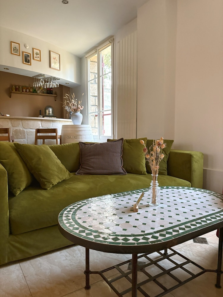 Hipotel Hostellerie Du Lys 25/49