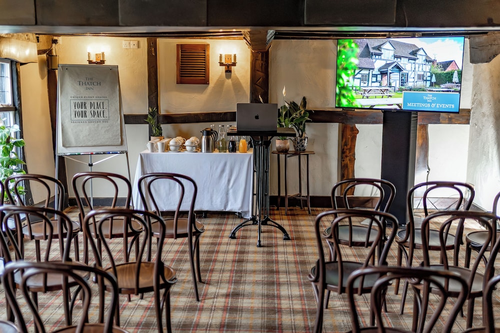The Thatch Inn 40/50