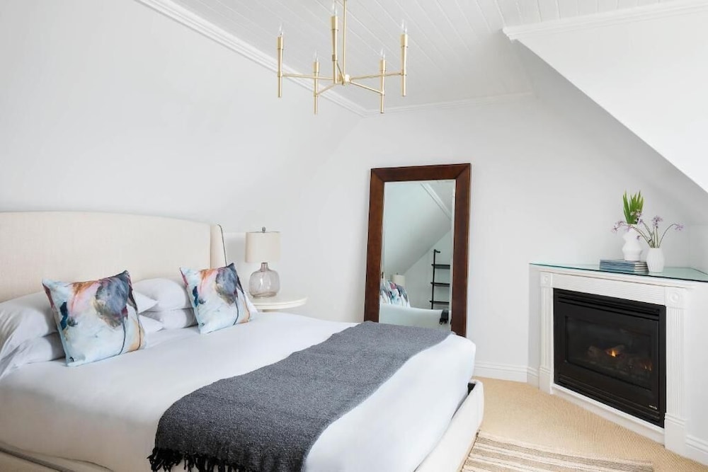 Deluxe, House, King Bed